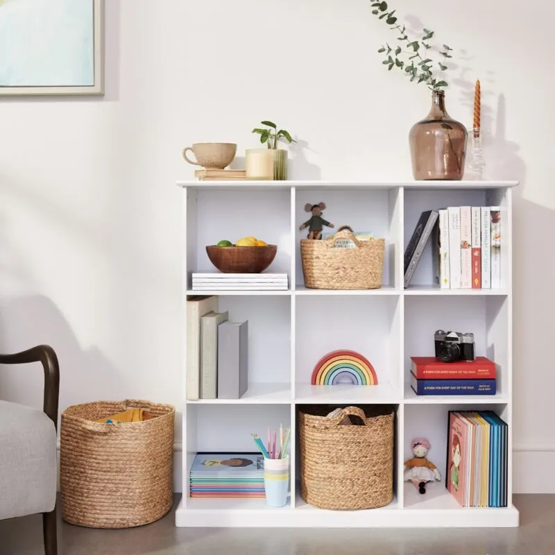 White 9 cube storage unit
