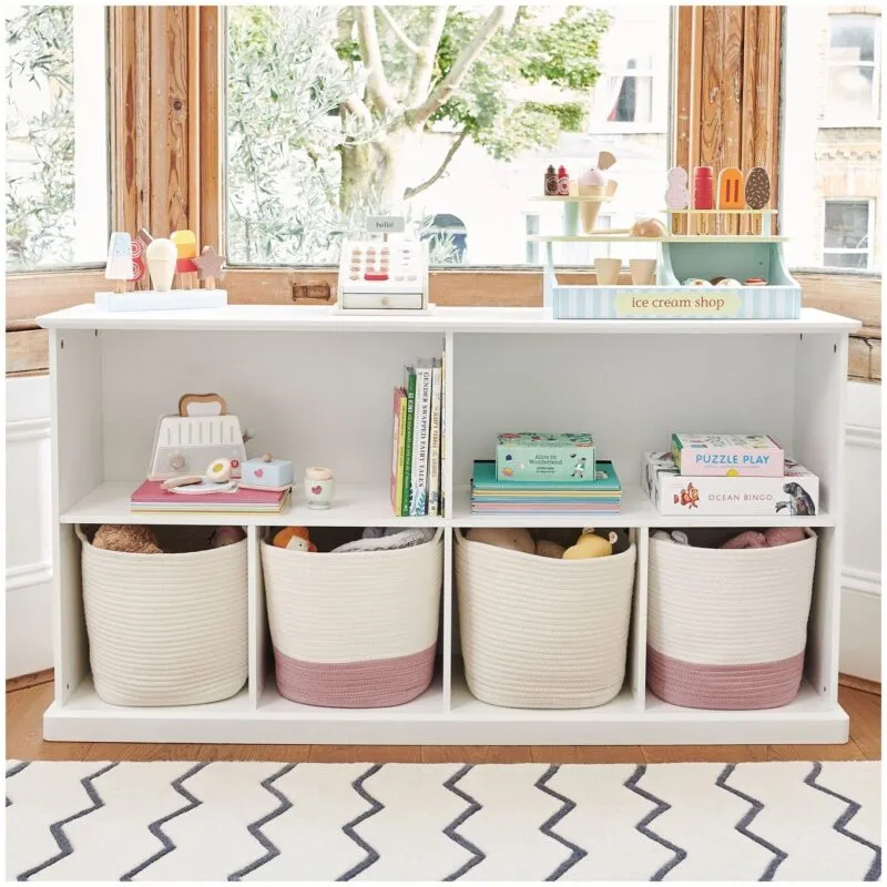 Wide 4-section storage unit