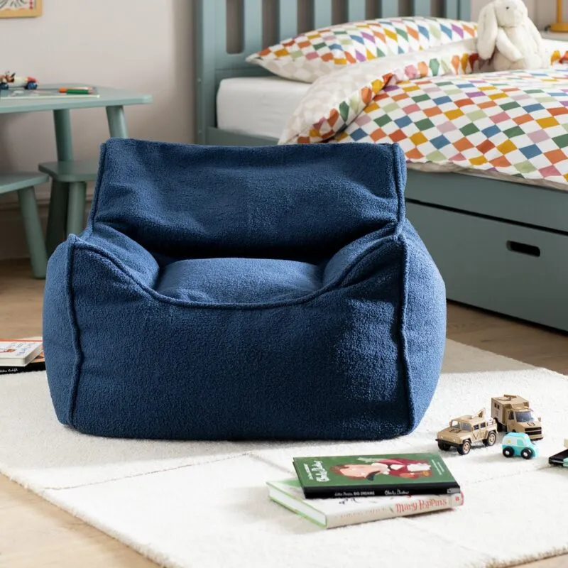 Navy blue bean bag chai